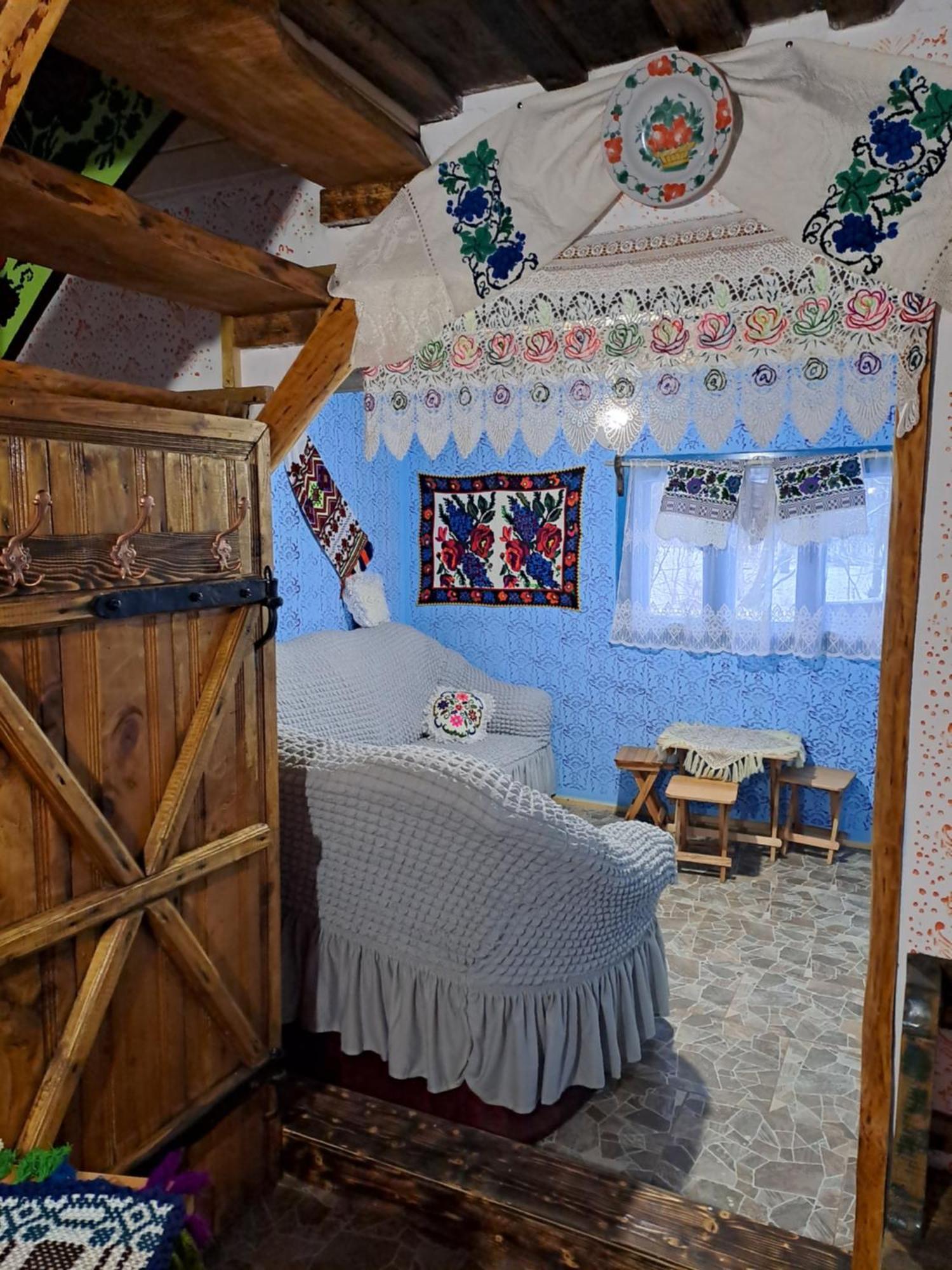 Complex Traditional Casuta Bunicilor-Breb Extérieur photo