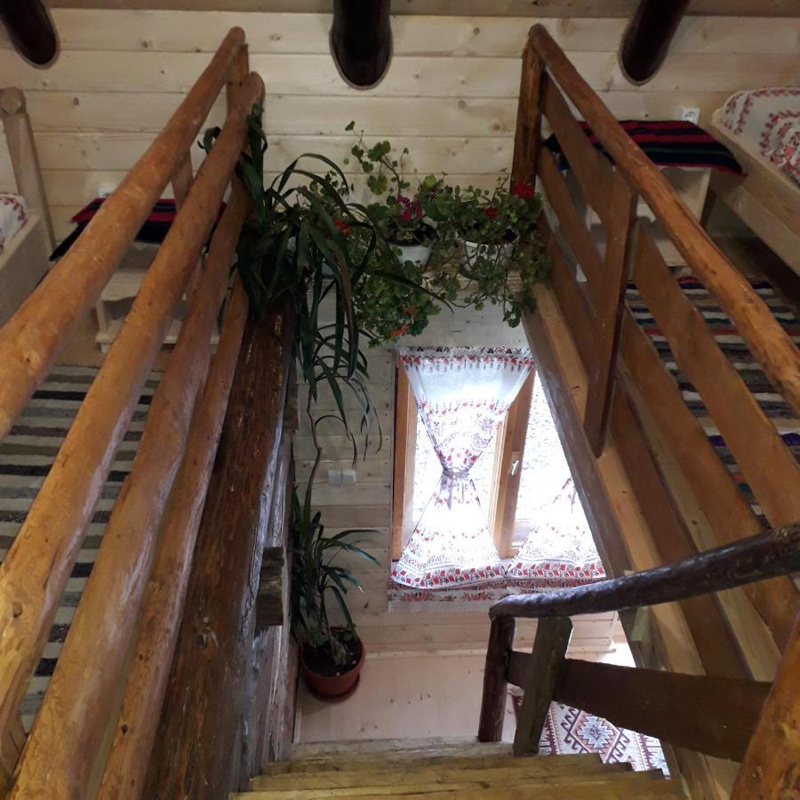 Complex Traditional Casuta Bunicilor-Breb Extérieur photo